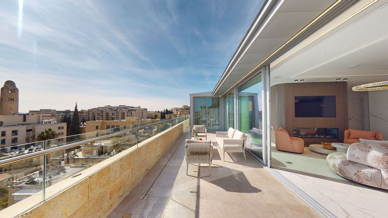 Photo of Patio Balcony in Mamilla