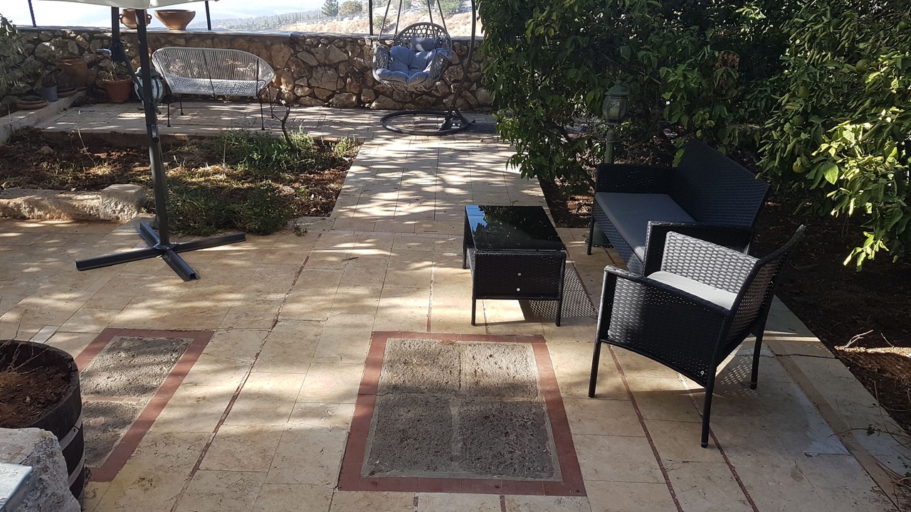 Photo of Patio Balcony in Safed