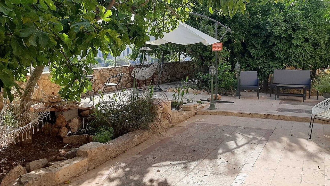 Photo of Patio Balcony in Safed