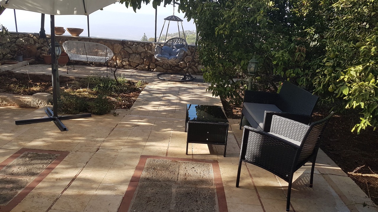 Photo of Patio Balcony in Safed