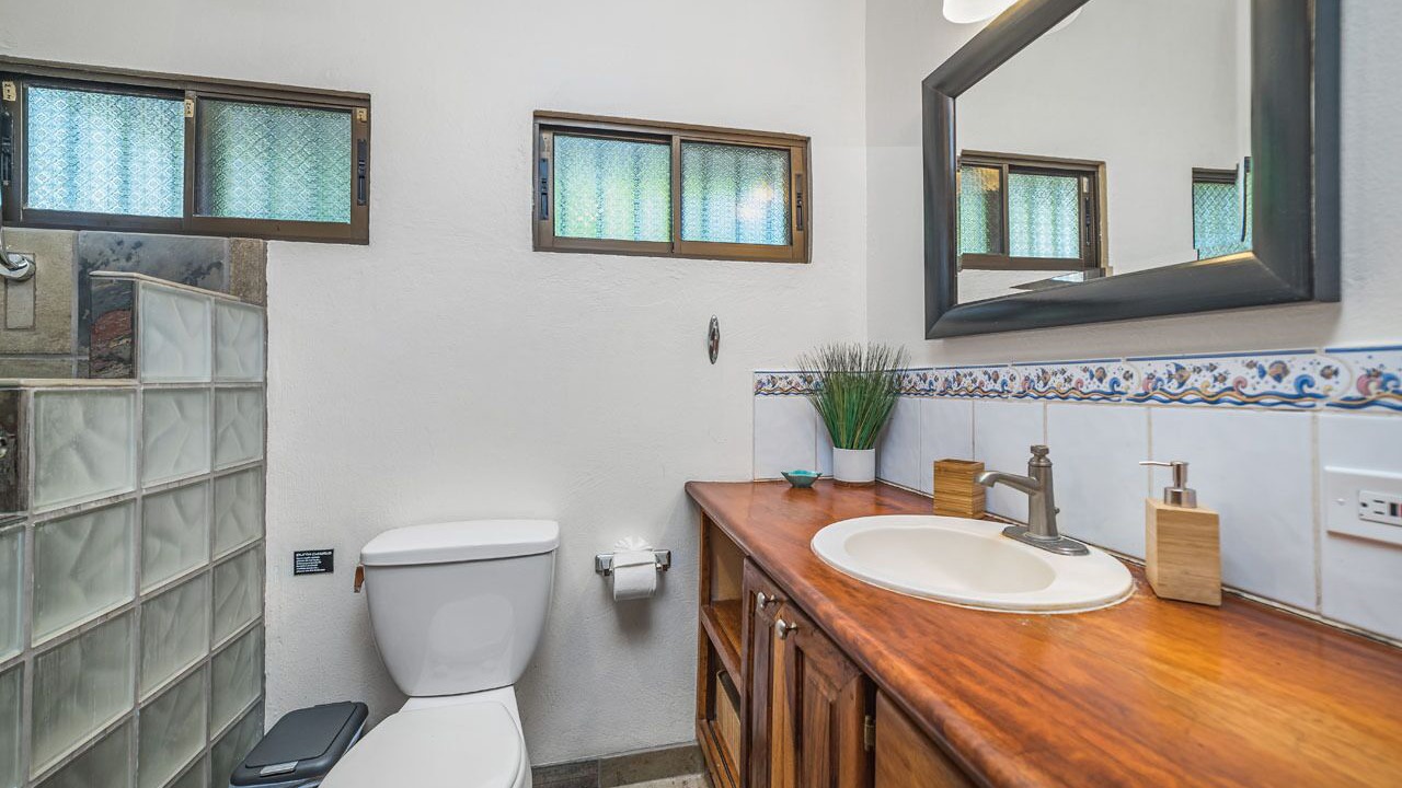 Photo of Bathroom in Junquillal