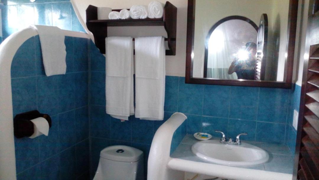 Photo of Bathroom in Pearl Lagoon