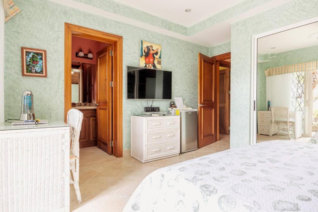 Photo of Bedroom in Panama Beach