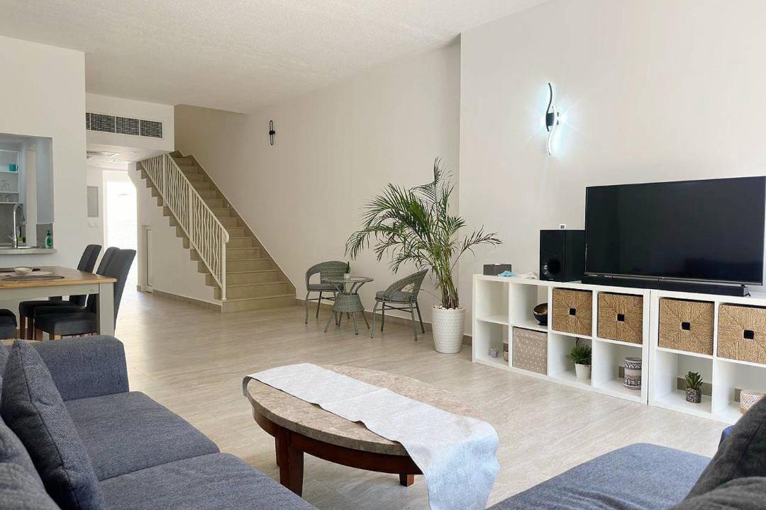Photo of Livingroom in Al Hamra Village