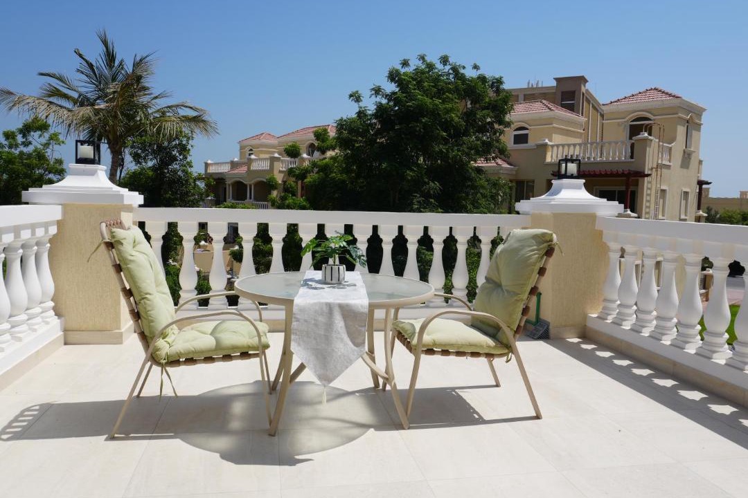 Photo of Patio Balcony in Al Hamra Village