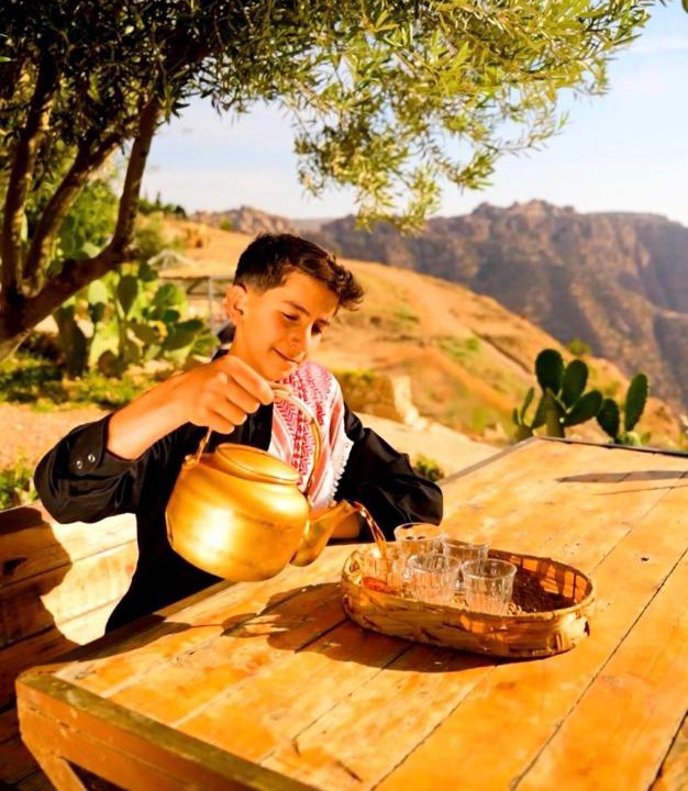 Photo of Others in Dana