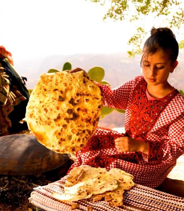 Photo of Others in Dana