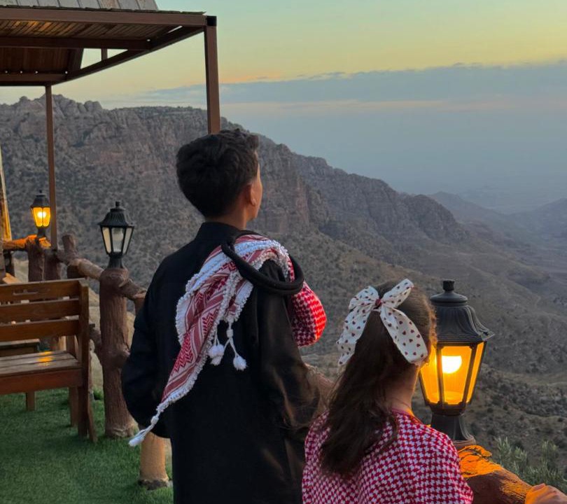 Photo of Others in Dana