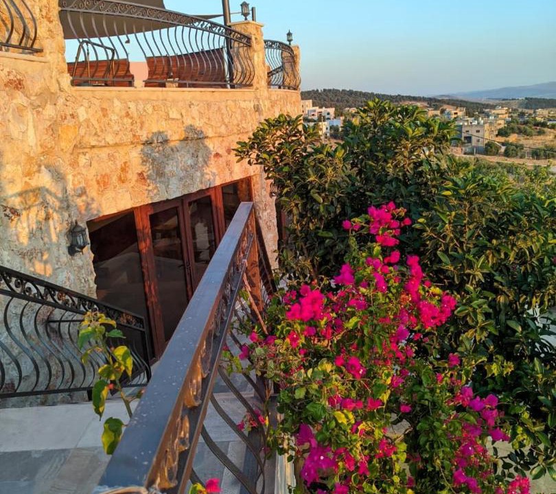 Photo of Patio Balcony in Suwailih