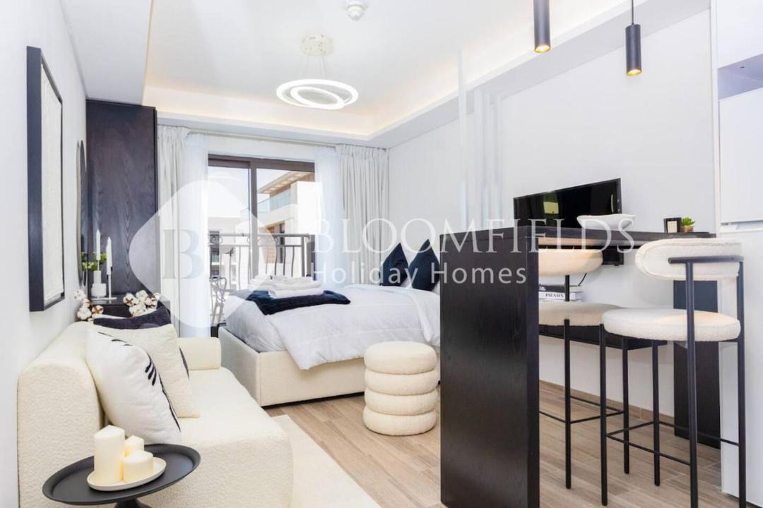 Photo of Others in Jumeirah Village
