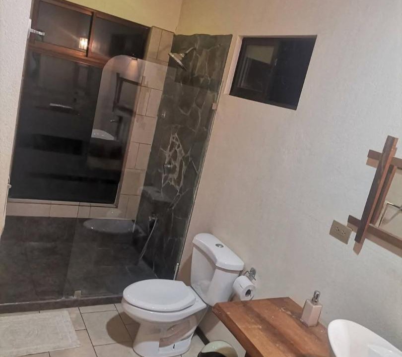 Photo of Bathroom in Penjamo