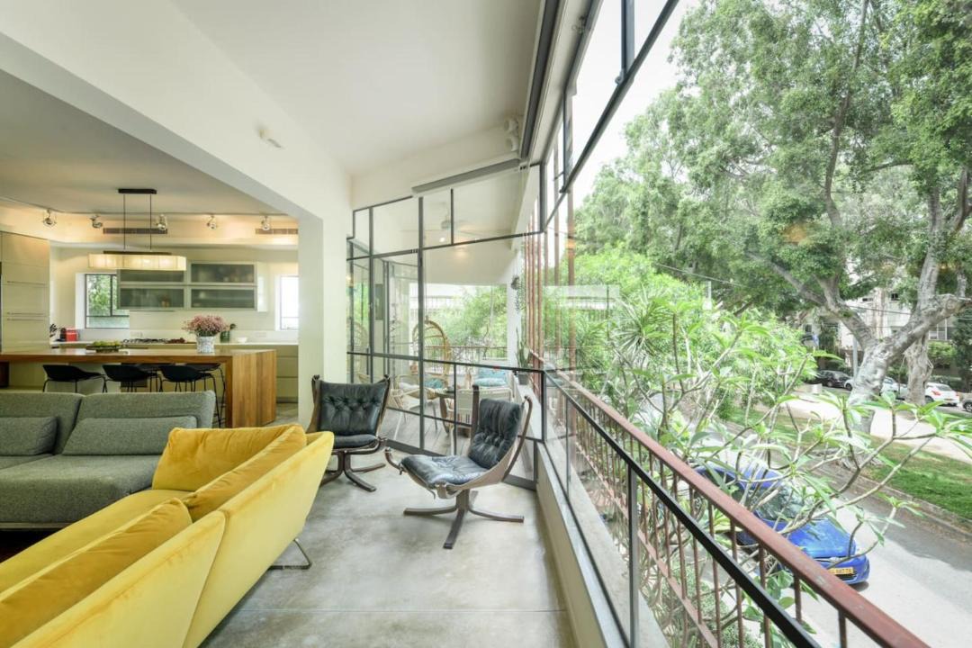 Photo of Patio Balcony in Tel Aviv City Center