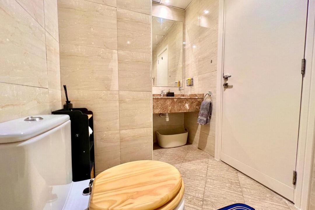 Photo of Bathroom in Jumeirah Lake Towers