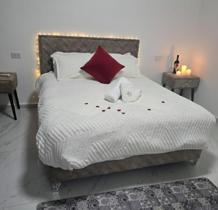 Photo of Bedroom in Ein Qiniyye