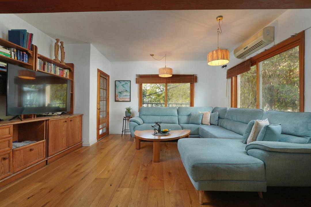 Photo of Livingroom in Bethlehem of Galilee