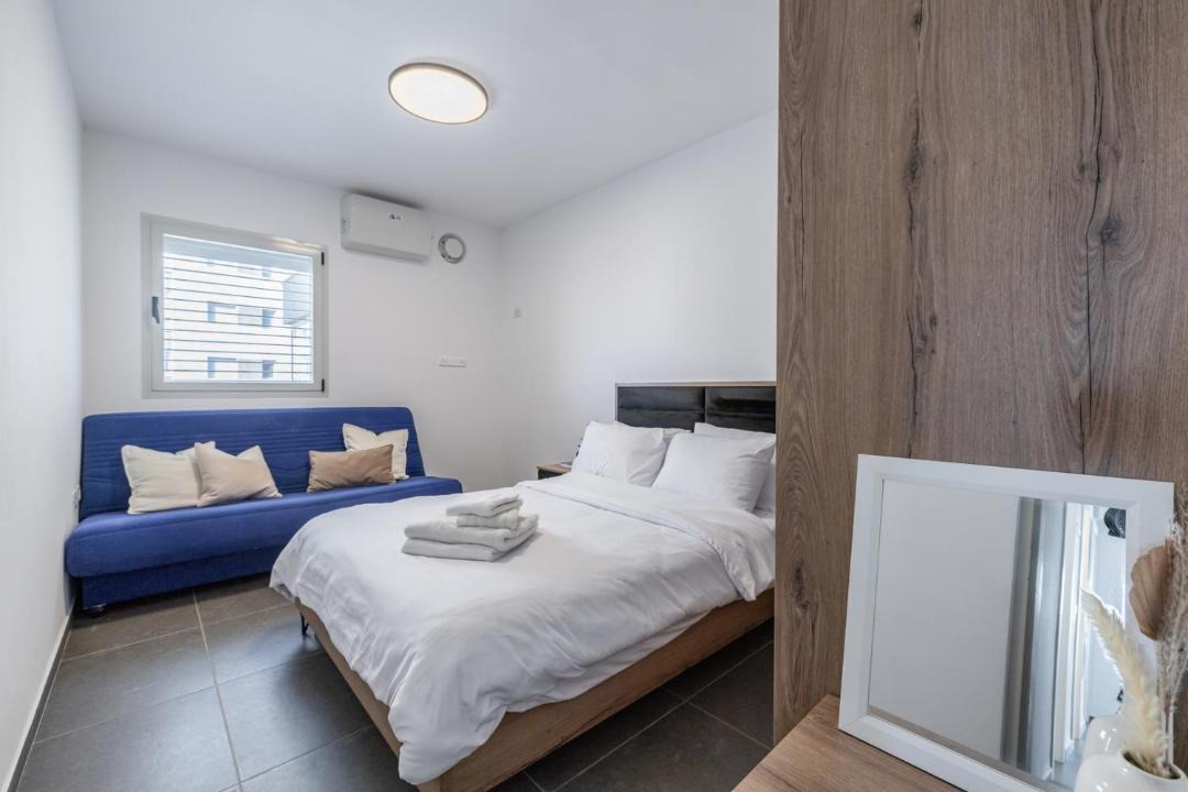 Photo of Bedroom in Acre