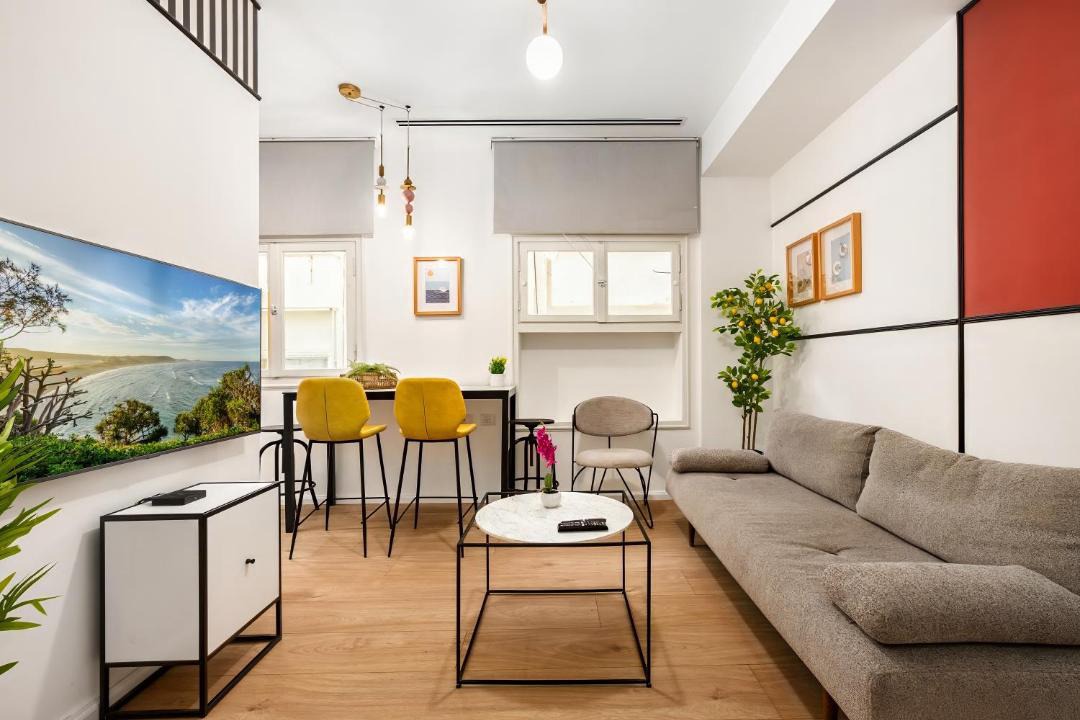 Photo of Livingroom in Old North