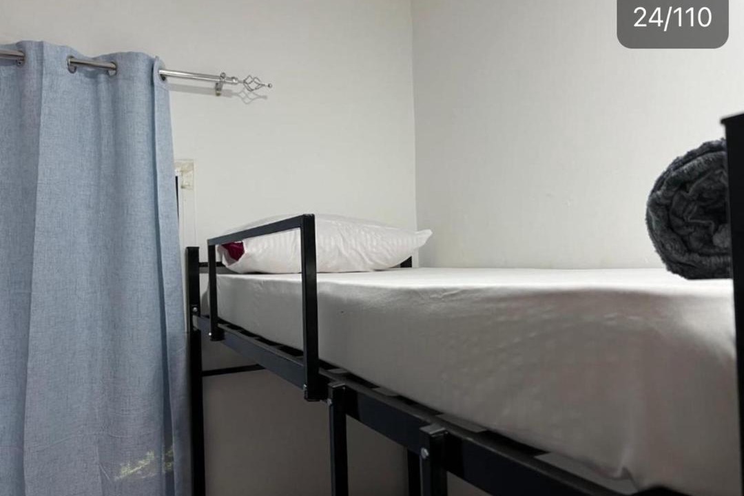 Photo of Bedroom in Al Ghubrah Ash Shamaliyyah