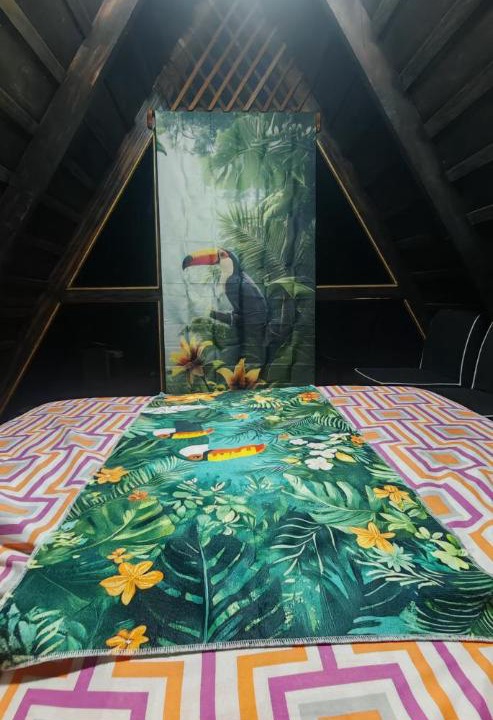 Photo of Bedroom in Los Angeles Chires