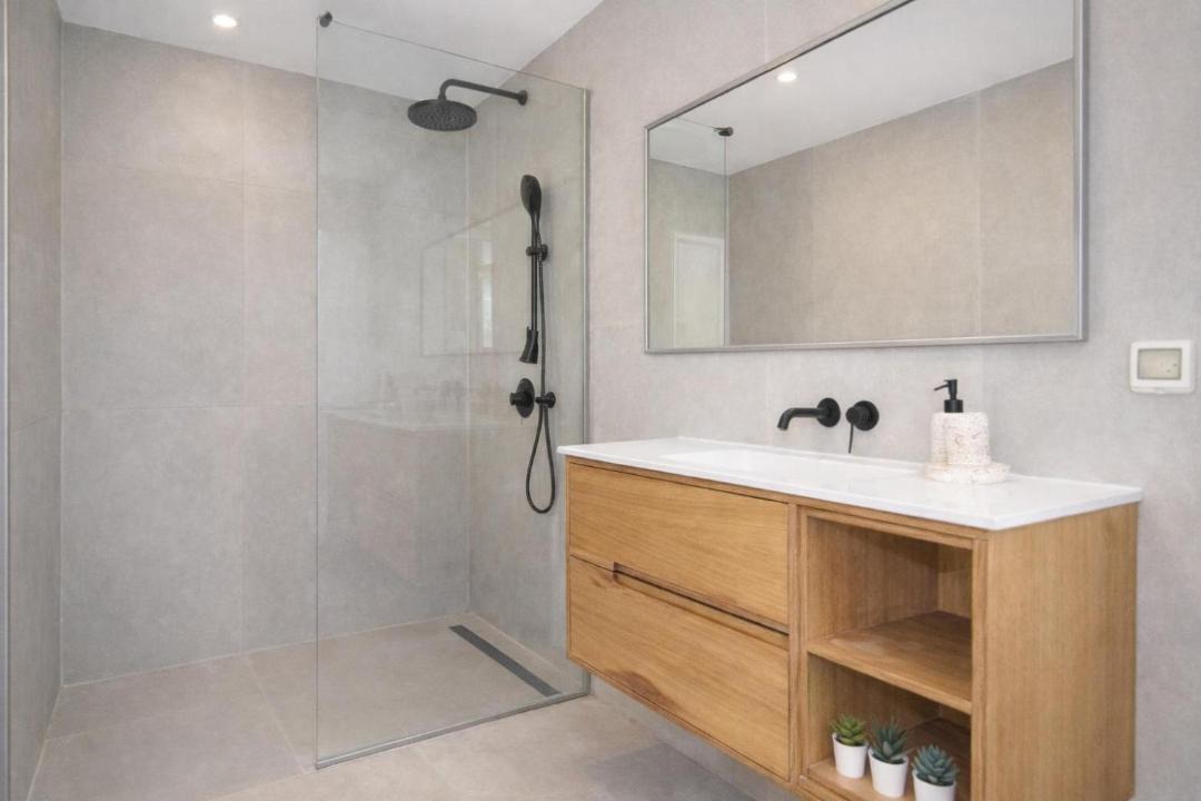 Photo of Bathroom in Kerem HaTeimanim