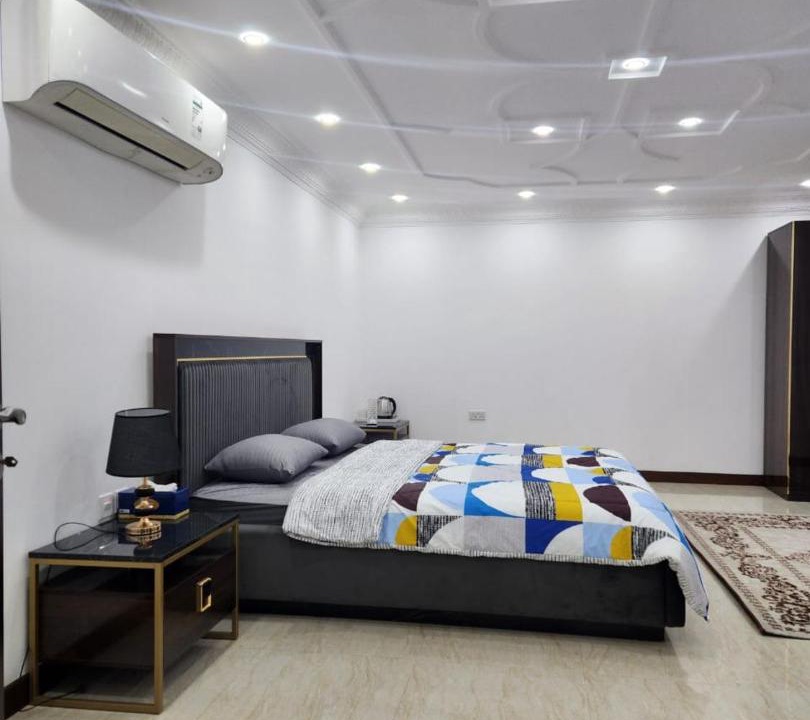 Photo of Bedroom in Qurm