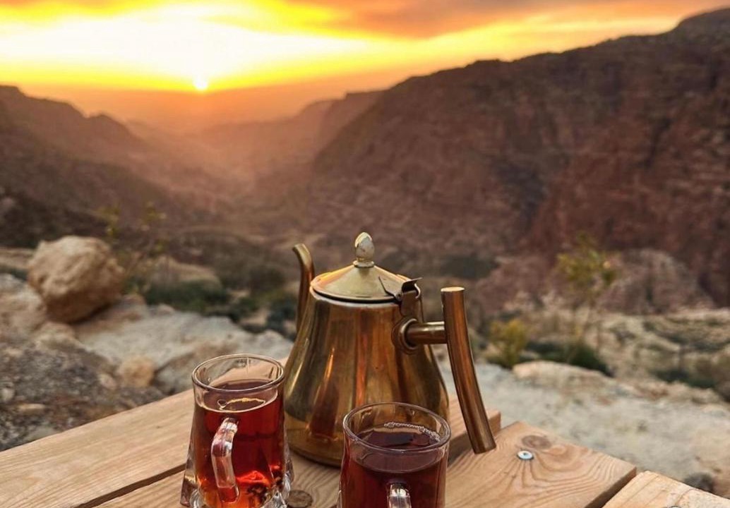 Photo of Others in Dana