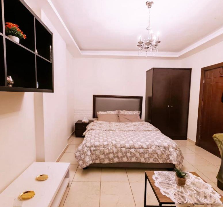 Photo of Bedroom in Al Jubeiha
