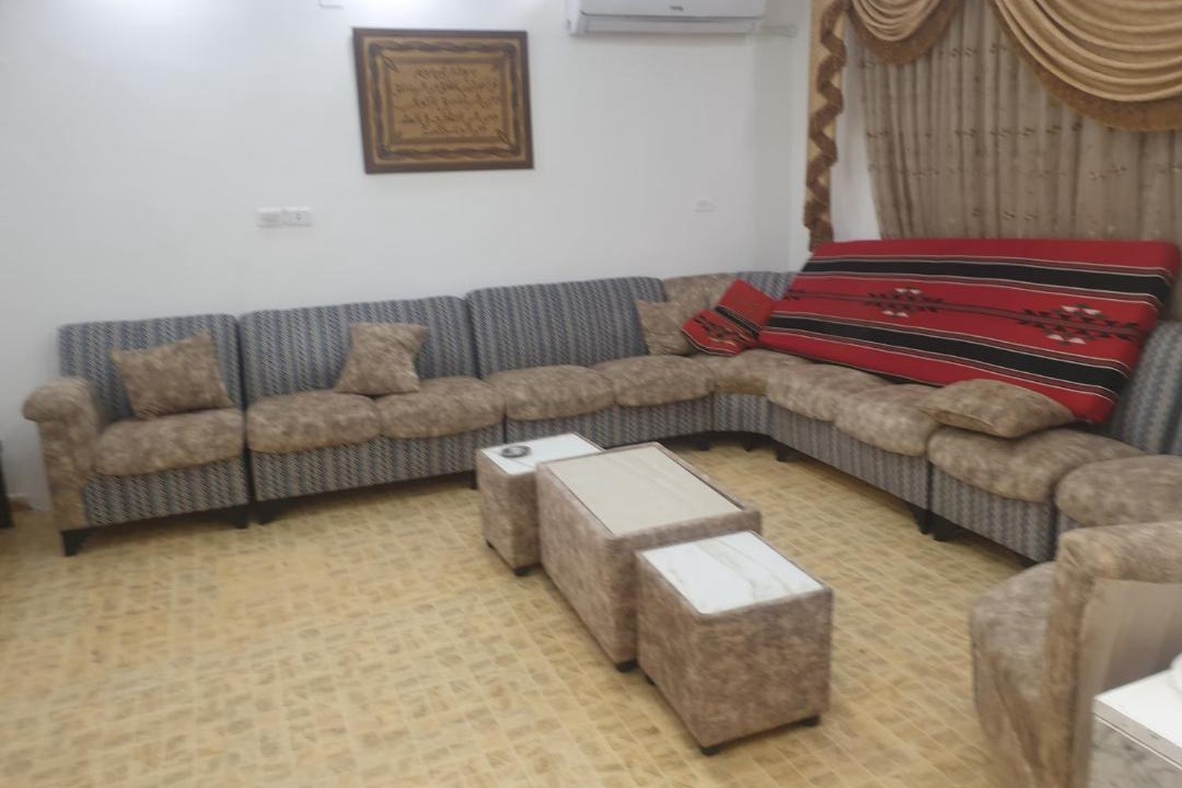Photo of Livingroom in Al Kafrayn