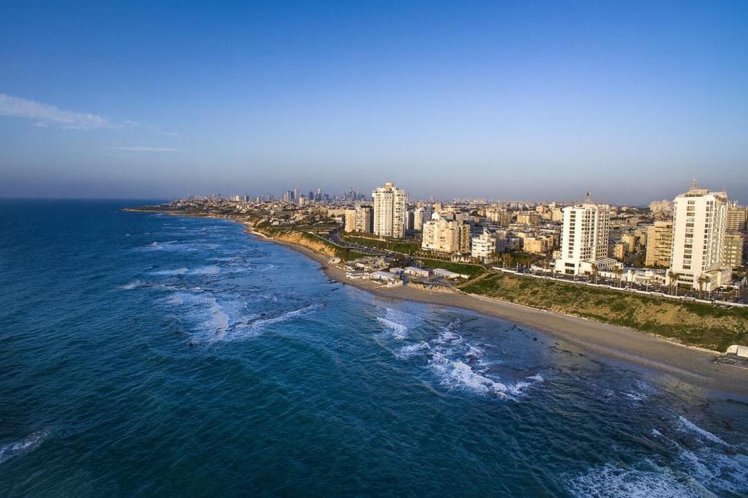 Photo of Others in Bat Yam