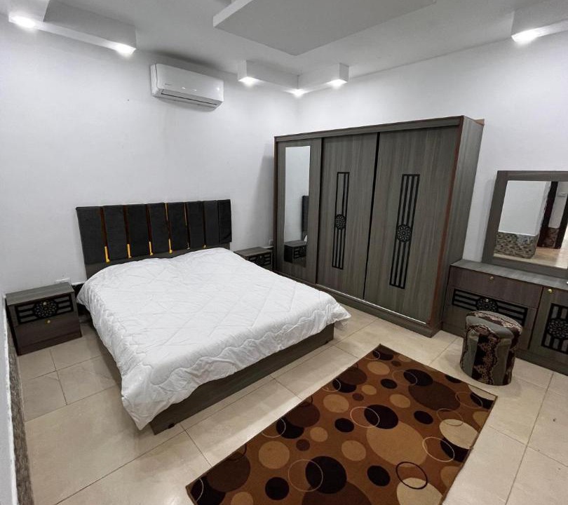 Photo of Bedroom in Al Kafrayn