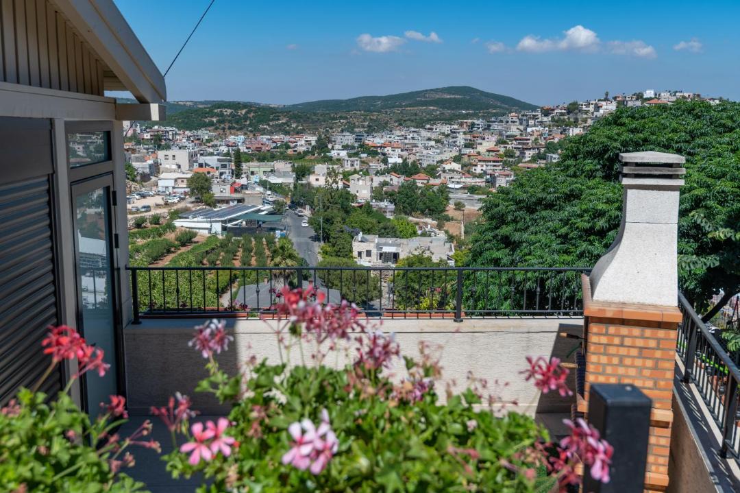 Photo of Patio Balcony in Beit Jann