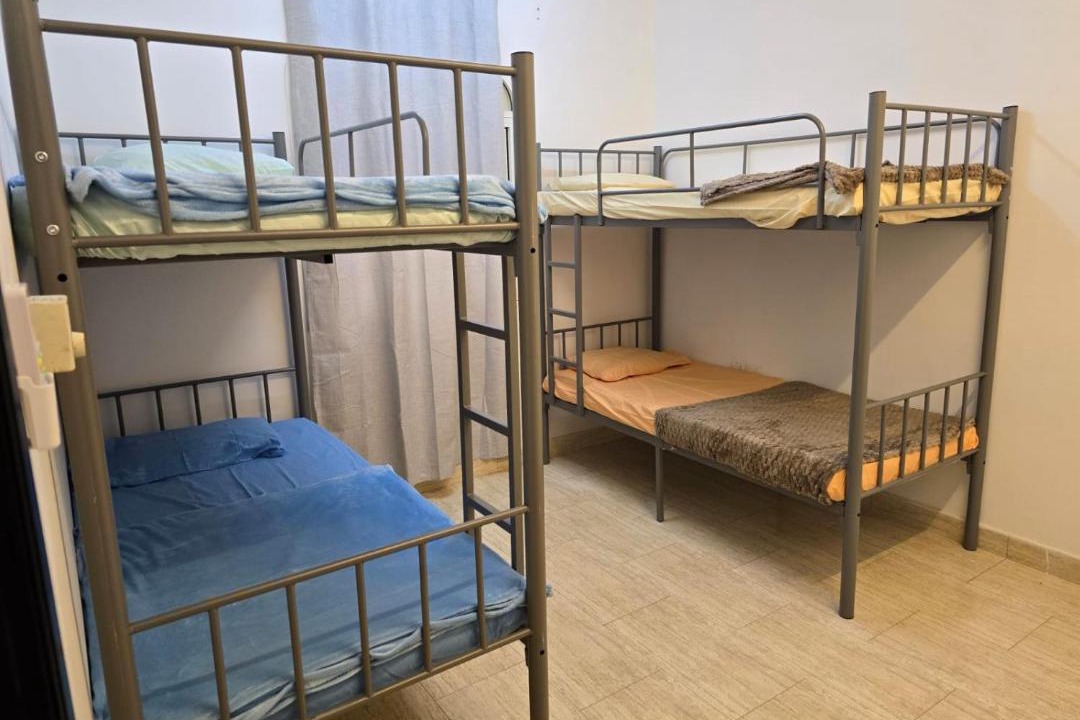 Photo of Bedroom in Al Ghubrah Ash Shamaliyyah