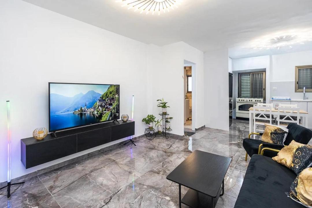 Photo of Livingroom in Haifa
