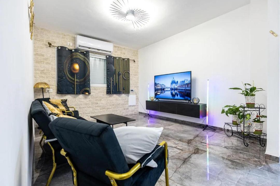 Photo of Livingroom in Haifa