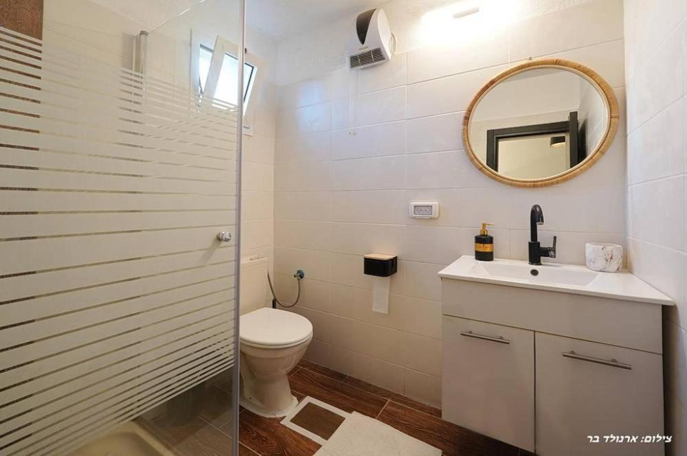 Photo of Bathroom in Even Menachem