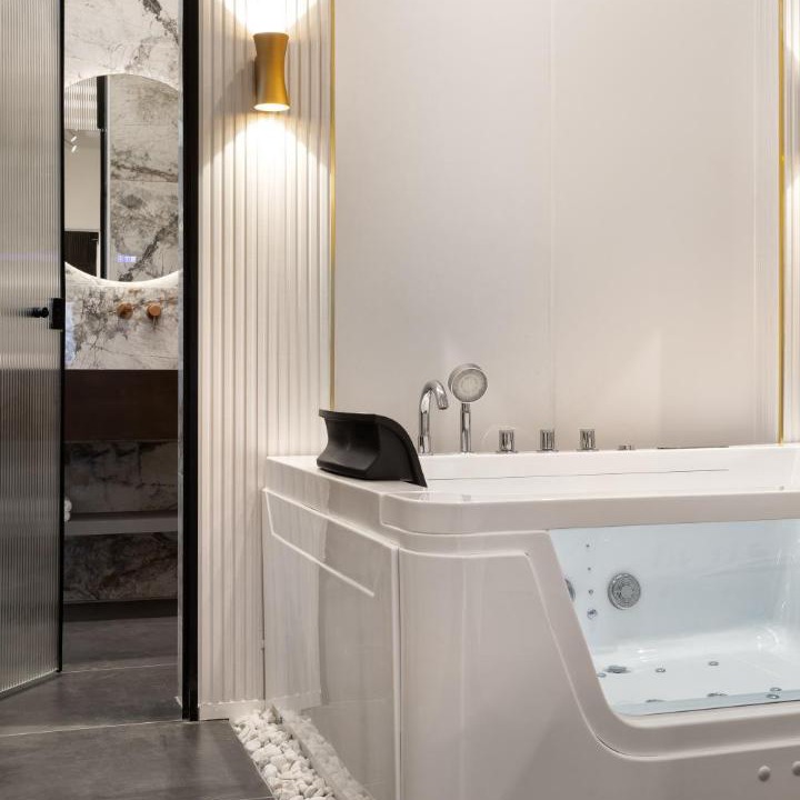 Photo of Bathroom in Beit Shemesh
