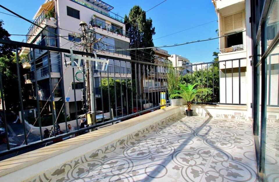 Photo of Patio Balcony in Tel Aviv City Center