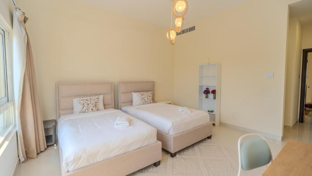 Photo of Bedroom in Mina Al Arab