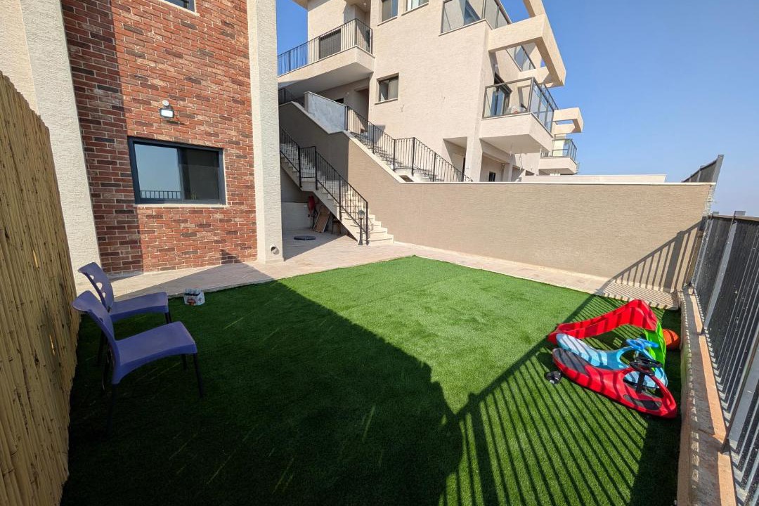 Photo of Patio Balcony in Safed