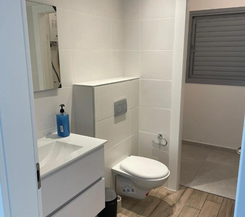 Photo of Bathroom in Ashkelon