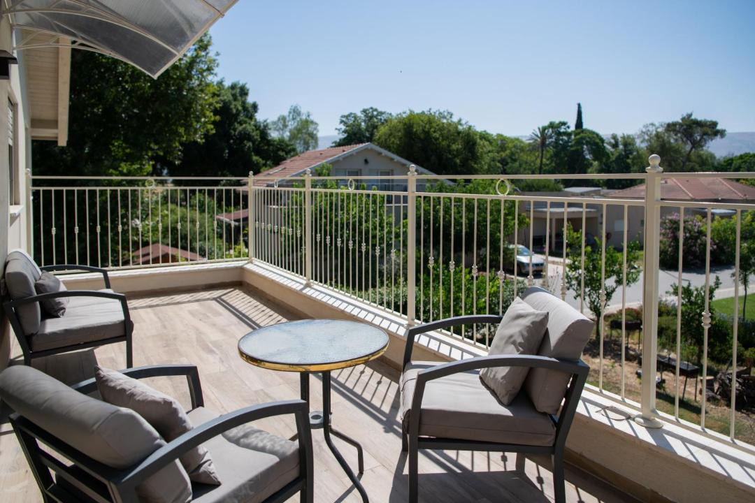 Photo of Patio Balcony in Amir