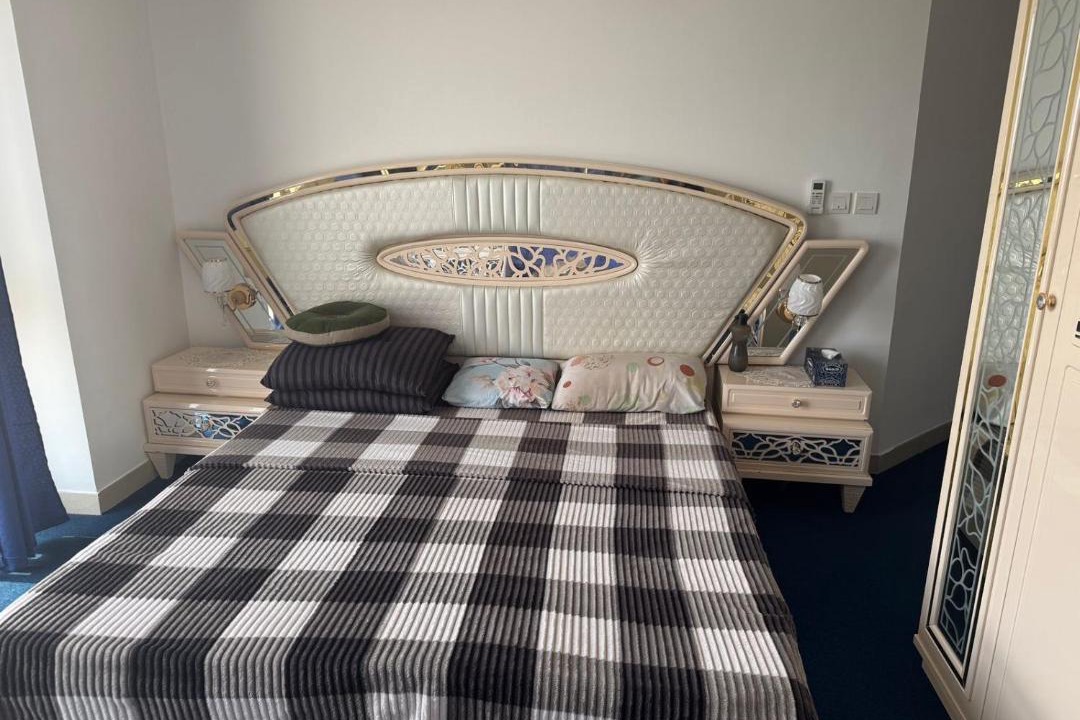 Photo of Bedroom in Al Ghubrah Ash Shamaliyyah