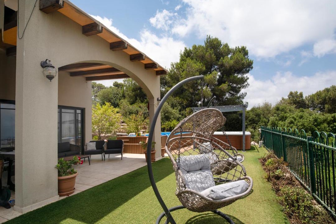 Photo of Patio Balcony in Kfar Vradim