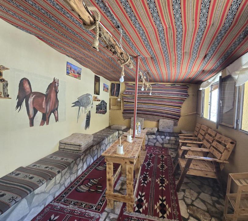 Photo of Others in Dana