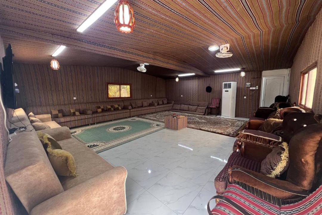 Photo of Livingroom in Manah