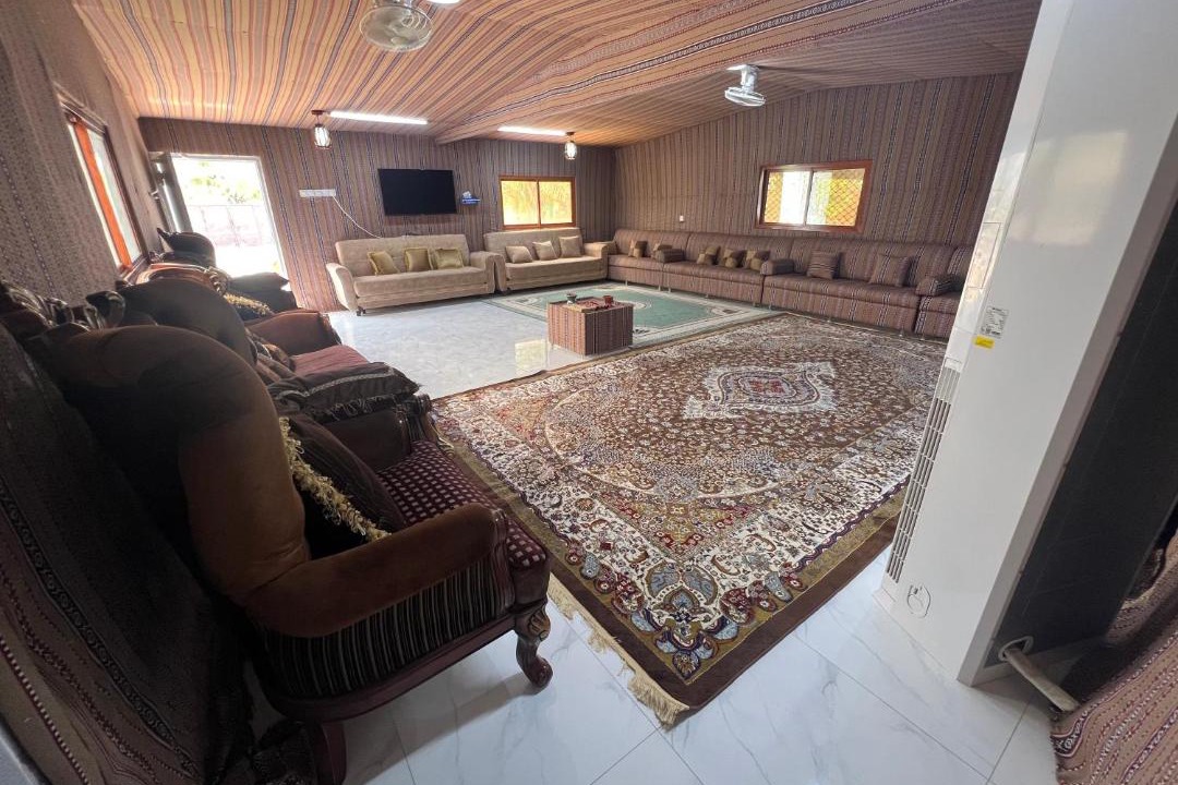Photo of Others in Manah