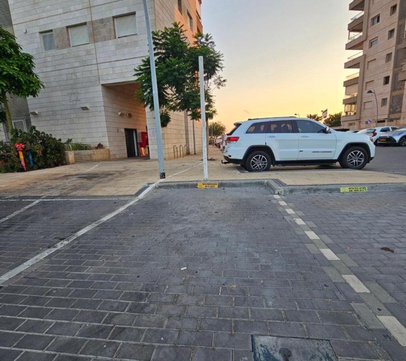 Photo of Others in Acre