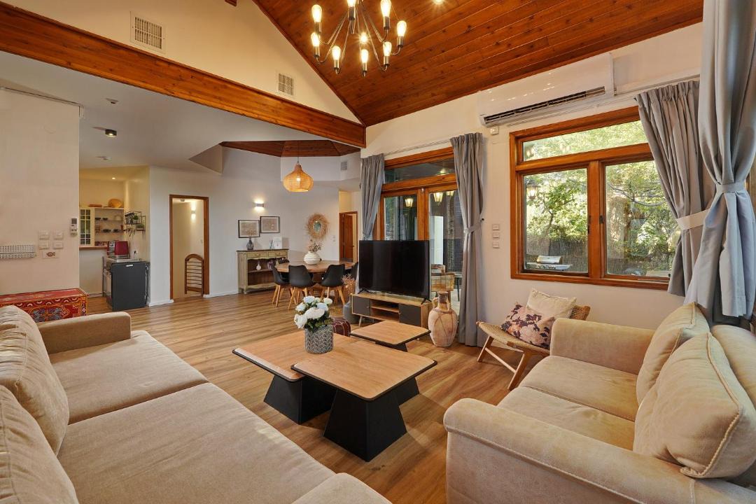 Photo of Livingroom in Rosh Pinna