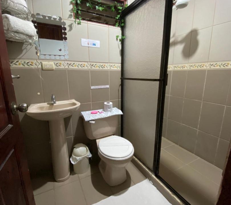 Photo of Bathroom in Los Cerros