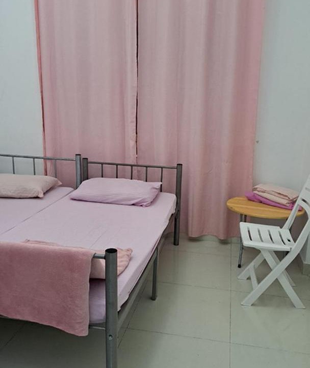 Photo of Bedroom in Al Ghubrah Ash Shamaliyyah